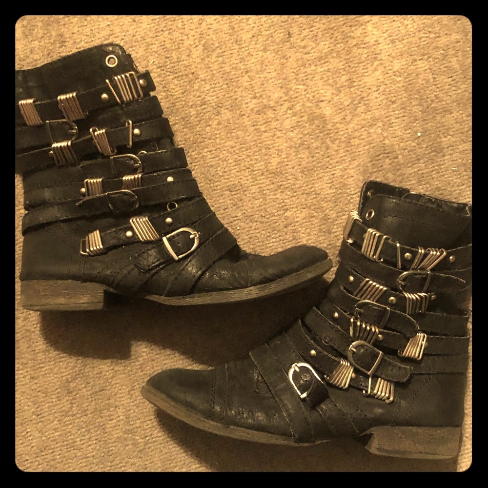 Steve Madden Boots size 6.5